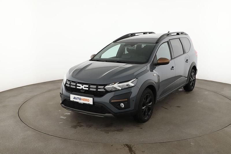 Gebraucht Dacia Jogger Extreme 110 PS (80 kW) 2025 Grau Van / Kleinbus