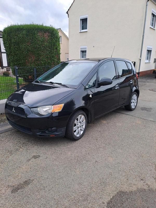 Gebraucht 2009 Mitsubishi Colt Kleinwagen | 2.200 € - Bild 1/4