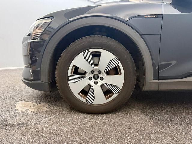 Gebraucht Audi e-tron Ambiente 300 kW (408 PS) 2021 Grau SUV