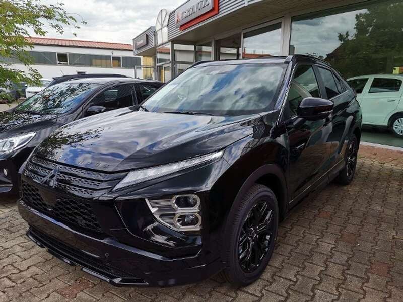 Gebraucht Mitsubishi Eclipse Cross Plus 98 PS (72 kW) 2024 Pantherschwarz SUV