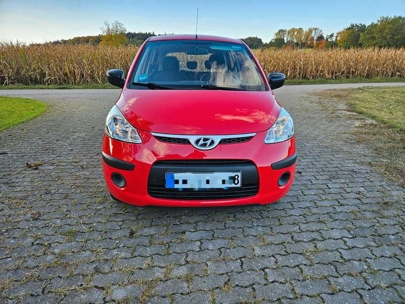 Rot Gebraucht 2011 Hyundai i10 Classic Kleinwagen | 2.300 € (Guter Preis) - Bild 1/4