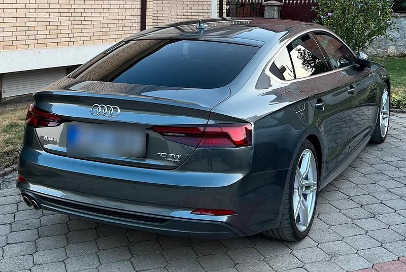 Gebraucht Audi A5 S-Line 190 PS (139 kW) 2019 Grau Coupé