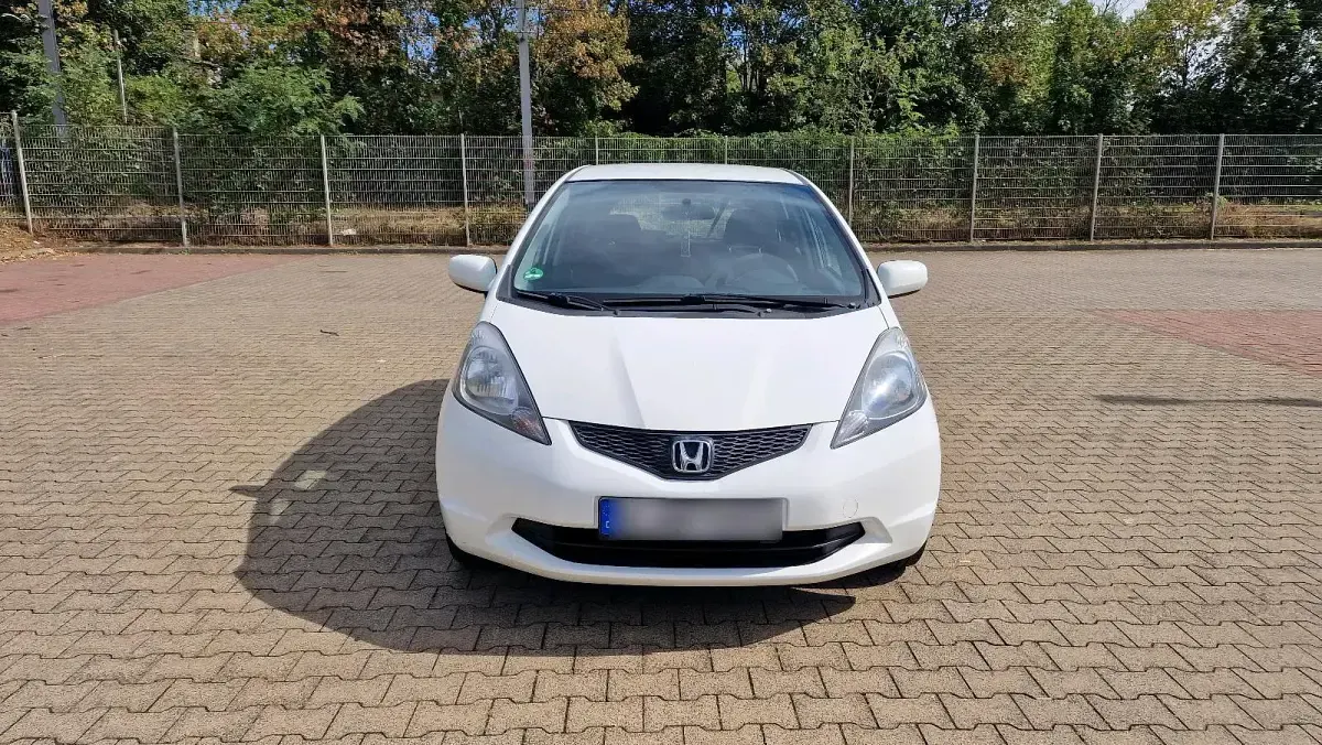 Gebraucht Honda Jazz Trend 83 PS (61 kW) 2009 Weiß Kleinwagen