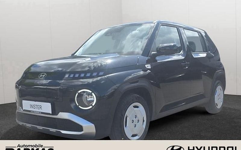 Schwarz Neu 2025 Hyundai Inster Select Kleinwagen | 21.990 € (Superpreis) - Bild 1/4