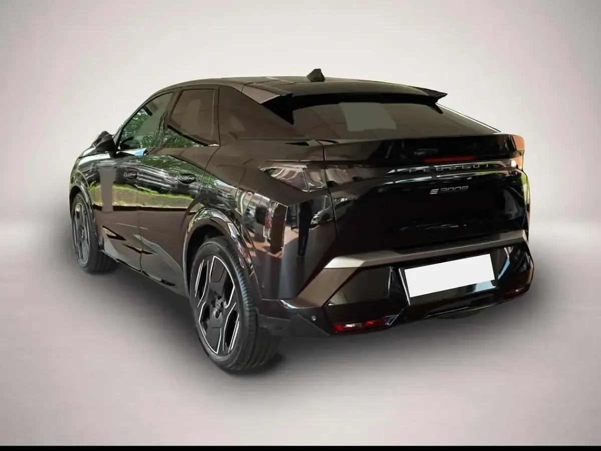 Gebraucht Peugeot e-3008 GTi 156 kW (213 PS) 2024 Manufacturer SUV