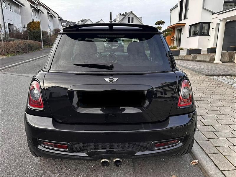 Gebraucht Mini Cooper S 184 PS (135 kW) 2011 Schwarz Kleinwagen