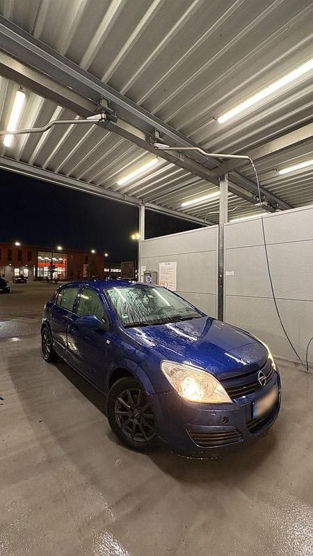 Gebraucht Opel Astra 101 PS (74 kW) 2005 Schwarz Limousine