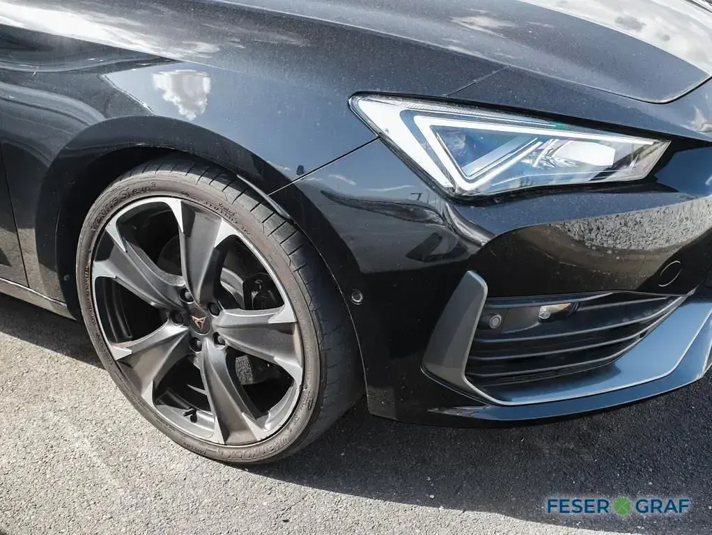 Gebraucht Cupra Leon VZ 310 PS (228 kW) 2024 Midnight schwarz metallic Kombi