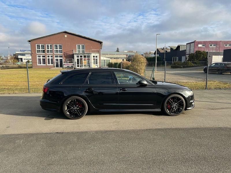 Gebraucht Audi A6 Ambiente 326 PS (239 kW) 2016 Schwarz Kombi
