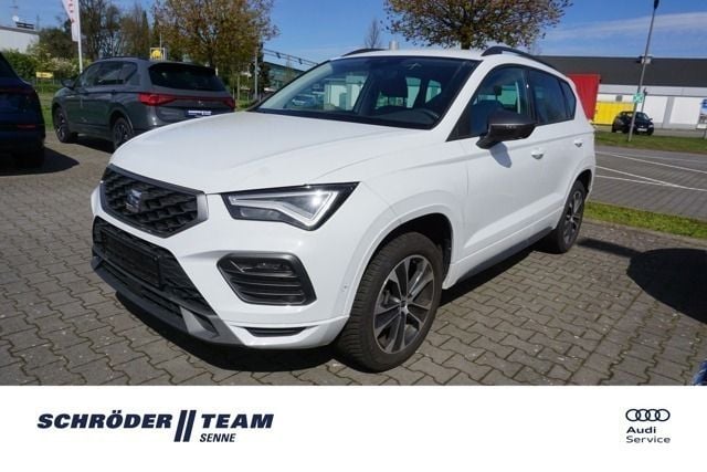 Weiß Gebraucht 2023 Seat Ateca FR SUV | 27.980 € (Guter Preis) - Bild 1/4