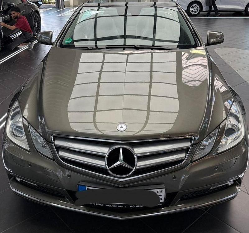 Grau Gebraucht 2010 Mercedes 350 Cabrio | 12.500 € (Superpreis) - Bild 1/4