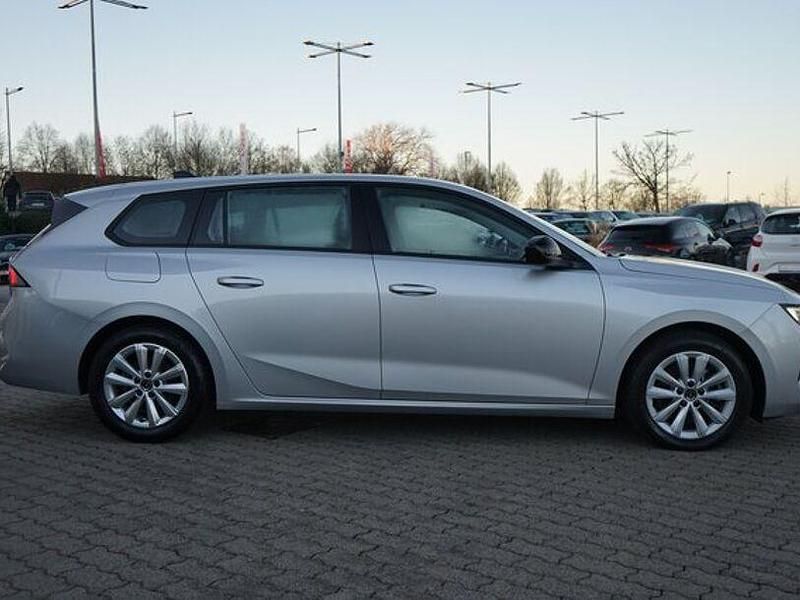 Gebraucht Opel Astra Enjoy 131 PS (96 kW) 2023 Grau Kombi