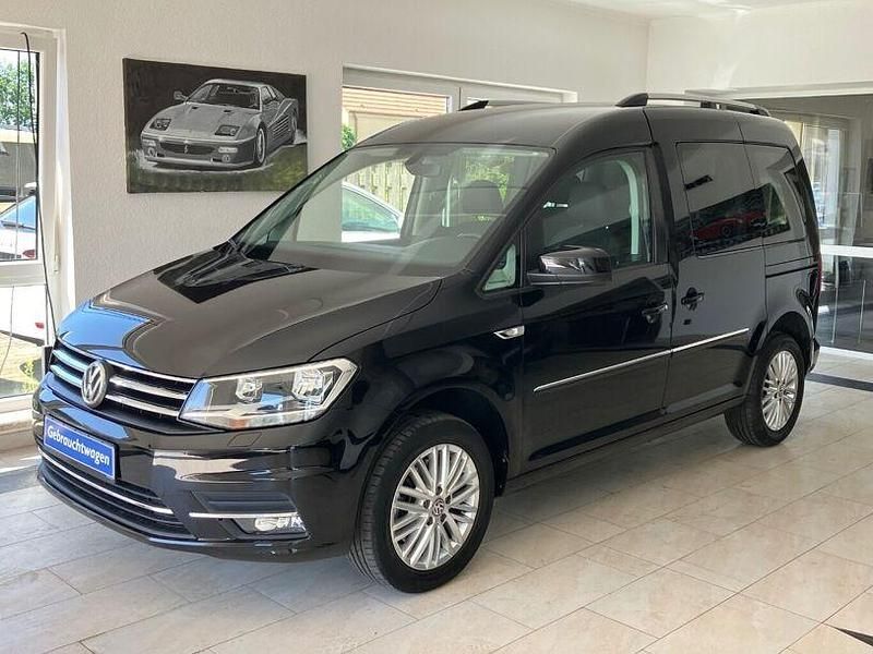 Deep black perleffekt Gebraucht 2020 VW Caddy Highline Van / Kleinbus | 25.990 € (Fairer Preis) - Bild 1/4