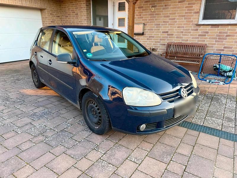Gebraucht VW Golf V 105 PS (77 kW) 2006 Blau Kleinwagen