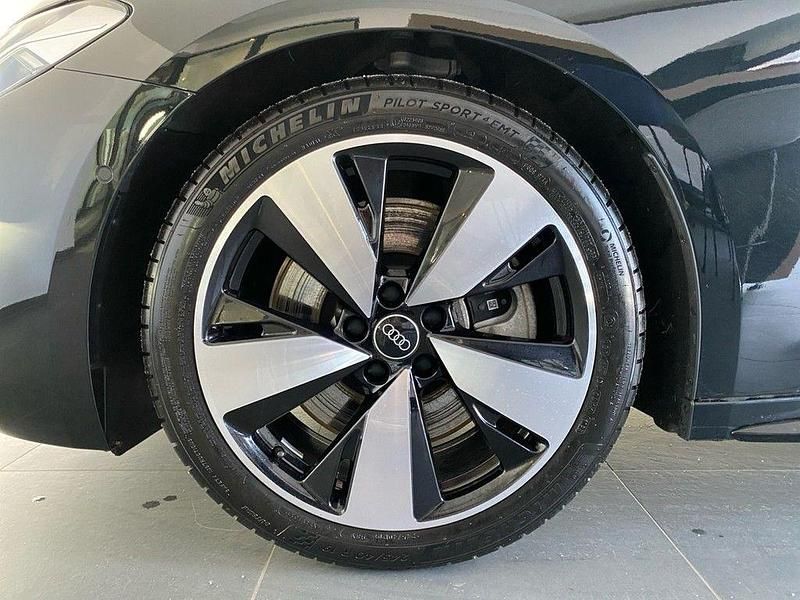 Gebraucht Audi A5 S-Line 299 PS (219 kW) 2025 Mythosschwarz metallic Kombi