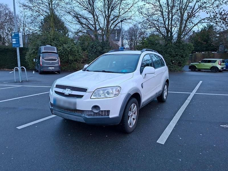 Gebraucht Chevrolet Captiva 140 PS (102 kW) 2009 Weiß SUV