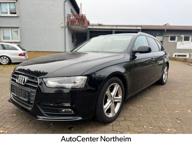Schwarz Gebraucht 2015 Audi A4 Ambition Kombi | 11.390 € (Fairer Preis) - Bild 1/4