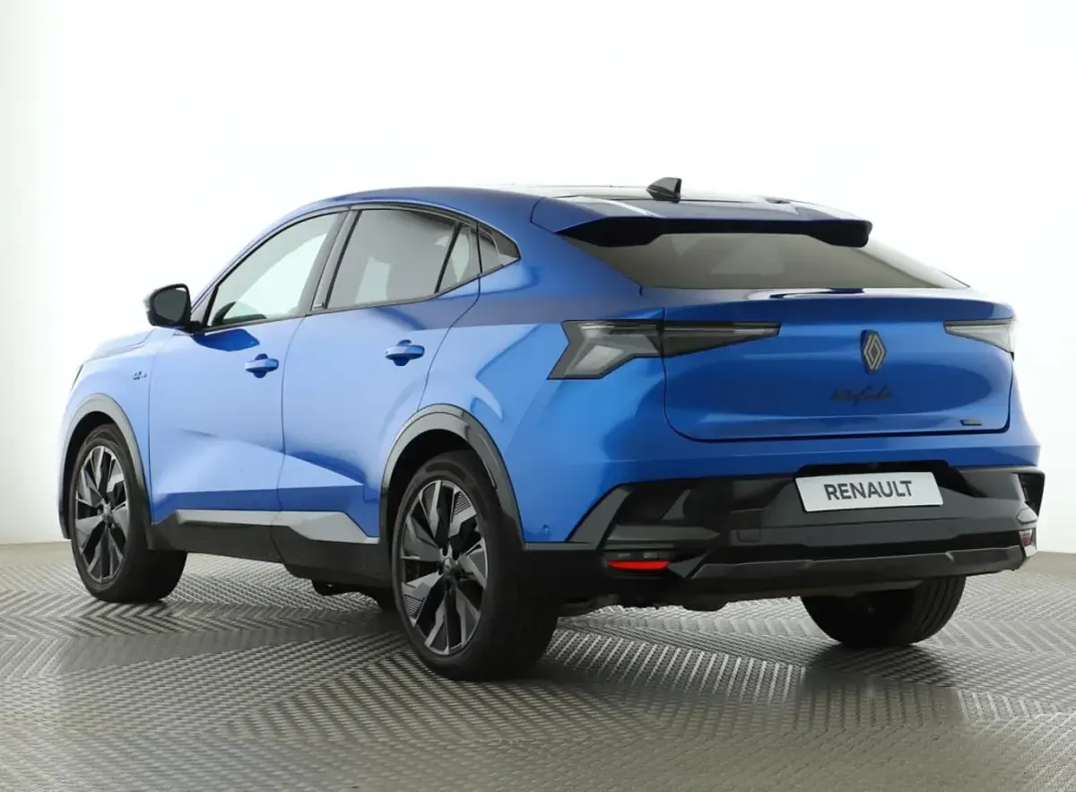 Gebraucht Renault Rafale Esprit Alpine 200 PS (147 kW) 2024 Gipfelblau metallic / dach blac SUV