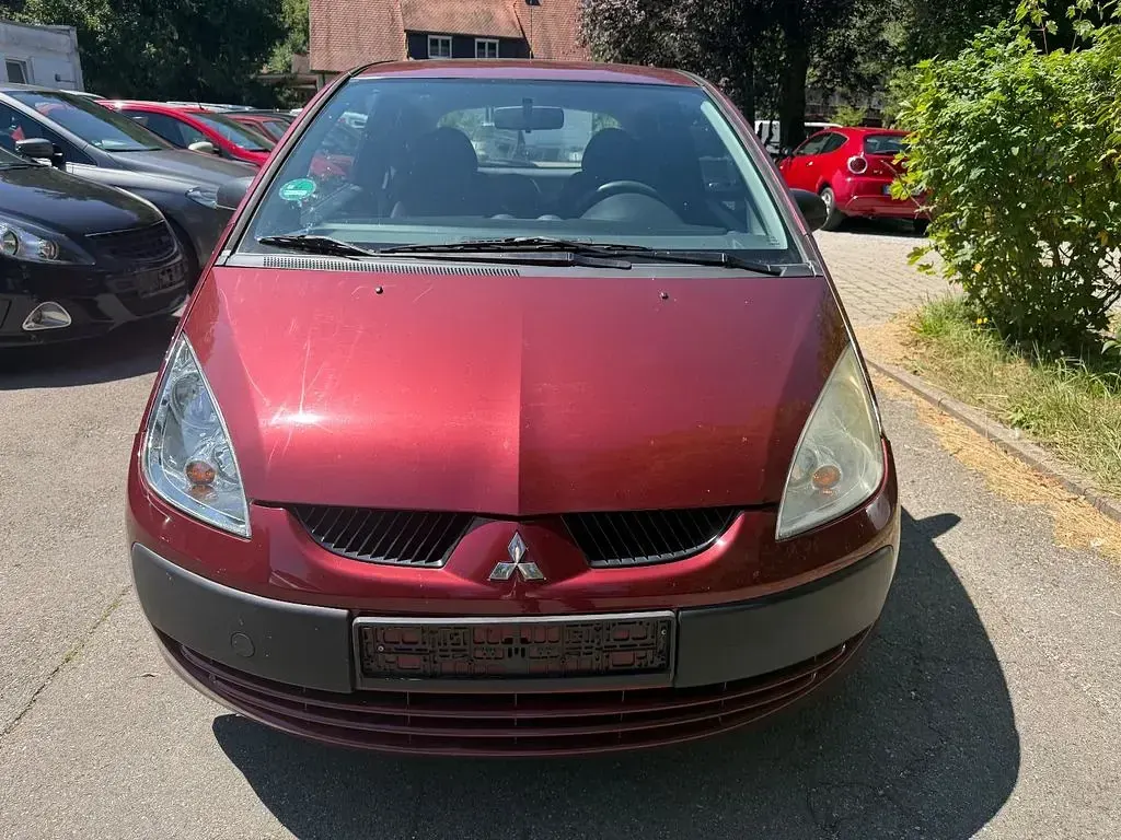 Gebraucht Mitsubishi Colt Inform 75 PS (55 kW) 2005 Rot Kleinwagen