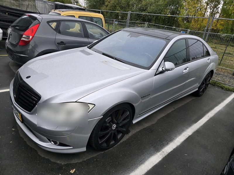 Silber Gebraucht 2006 Mercedes S550 Limousine | 15.100 € - Bild 1/4