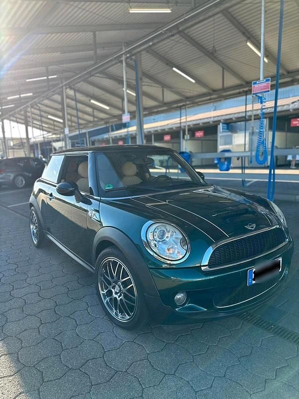 Grün Gebraucht 2009 Mini Cooper S Kleinwagen | 6.000 € (Guter Preis) - Bild 1/4