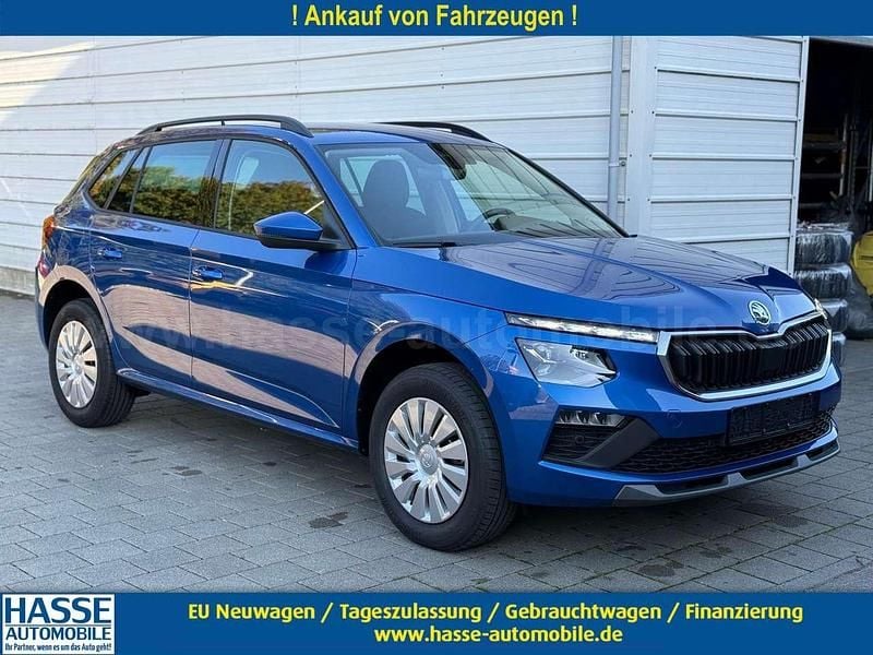 Raceblau metallic Neu 2025 Skoda Kamiq Selection SUV | 27.490 € (Fairer Preis) - Bild 1/4