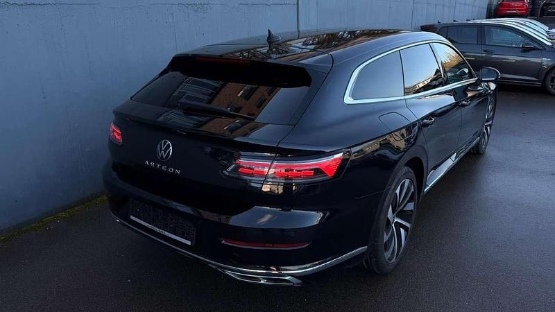 Gebraucht VW Arteon R-line 200 PS (147 kW) 2022 Deep black perleffekt Kombi
