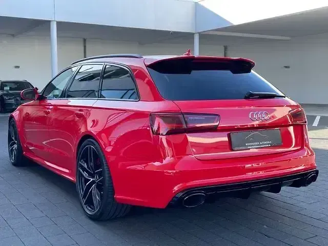 Gebraucht Audi RS6 Ambiente 560 PS (411 kW) 2015 Misanorot perleffekt Kombi