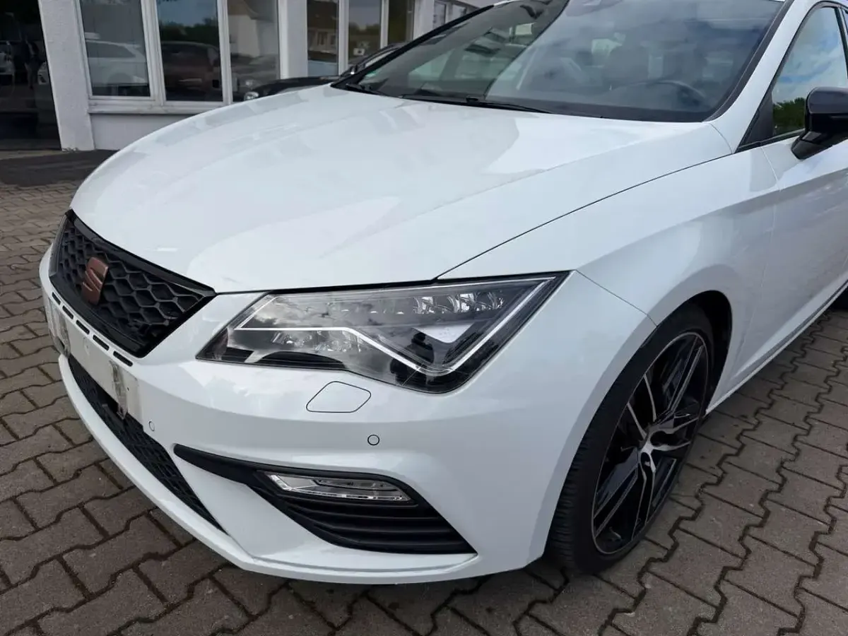 Gebraucht Seat Leon ST 4Drive 300 PS (220 kW) 2020 Weiß Kombi