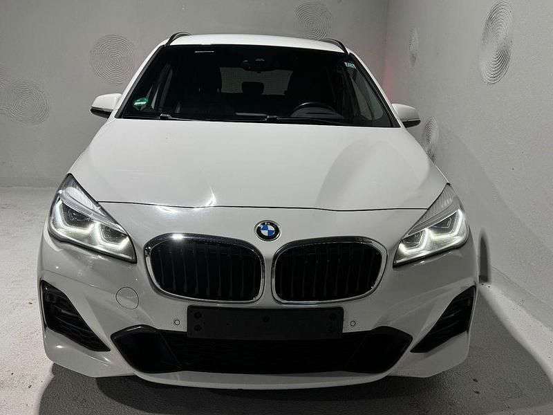 Gebraucht BMW 220 M Sport 190 PS (139 kW) 2019 Weiß Kombi