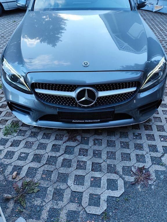 Gebraucht Mercedes C300 AMG line 245 PS (180 kW) 2019 Grau Kombi
