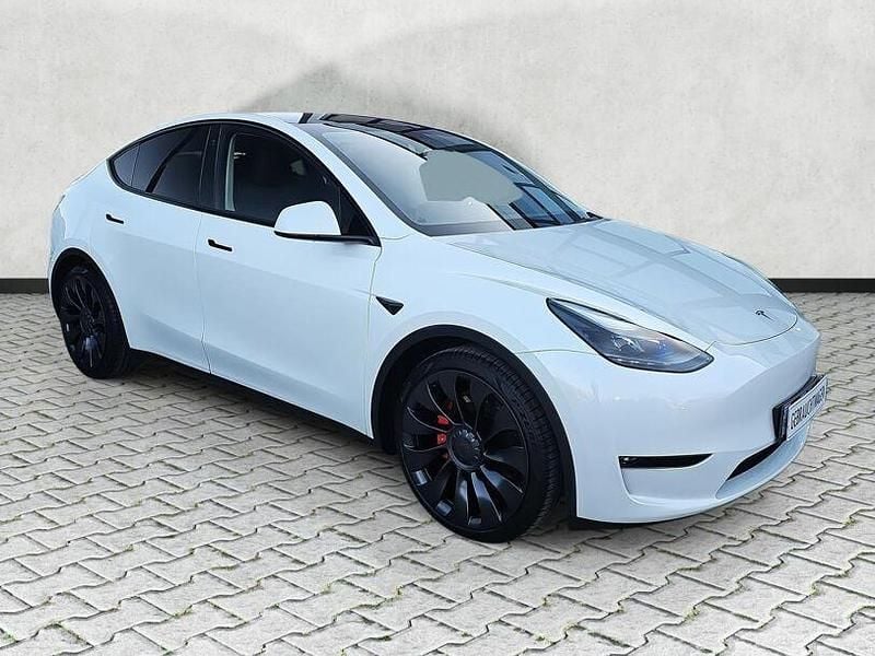 Gebraucht Tesla Model Y Performance 392 kW (534 PS) 2022 Pearl white multicoat SUV