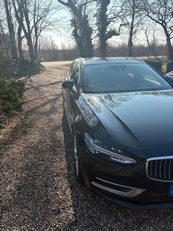 Gebraucht Volvo V90 235 PS (172 kW) 2016 Schwarz Kombi