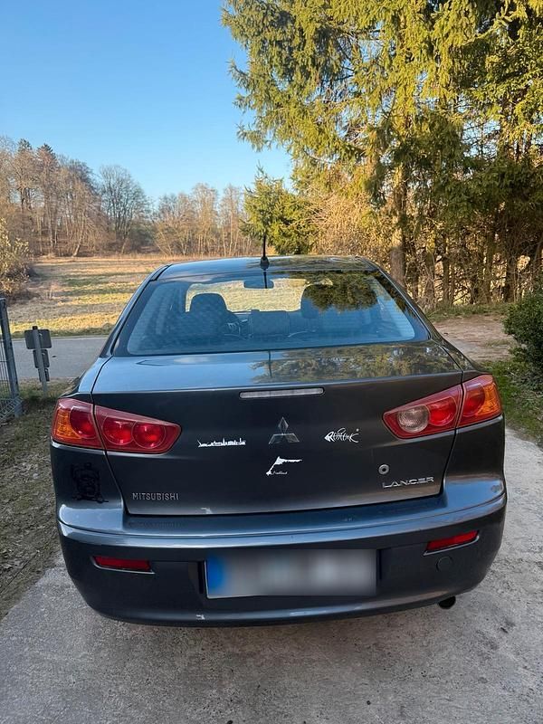 Gebraucht Mitsubishi Lancer 143 PS (105 kW) 2009 Grau Limousine