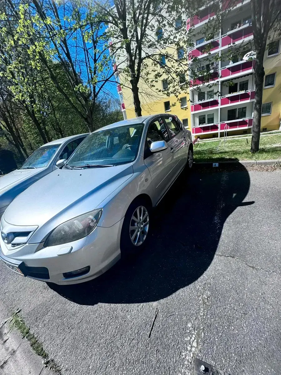 Gebraucht Mazda 3 105 PS (77 kW) 2009 Silber Limousine
