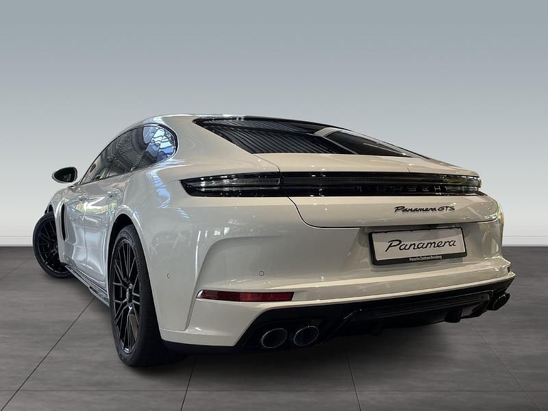 Gebraucht Porsche Panamera 500 PS (367 kW) 2025 Weiß Kleinwagen