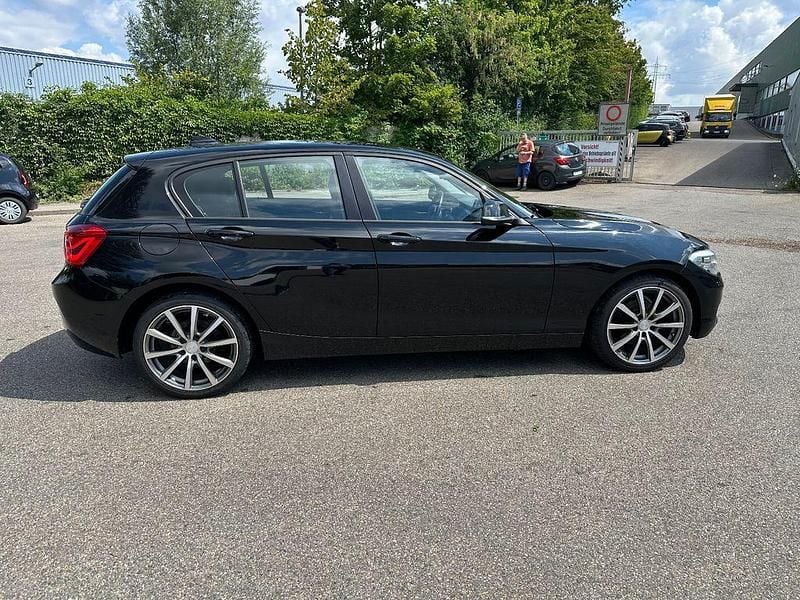 Gebraucht BMW 118 Advantage 136 PS (100 kW) 2016 Schwarz Kleinwagen