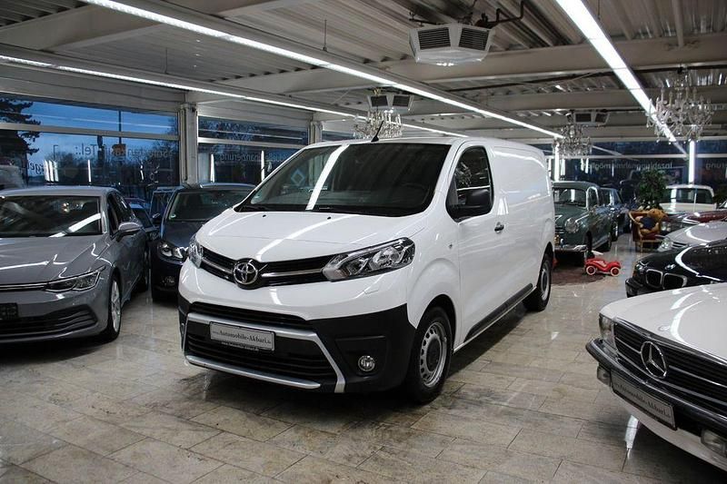 Gebraucht Toyota Proace 122 PS (89 kW) 2020 Weiß Van / Kleinbus