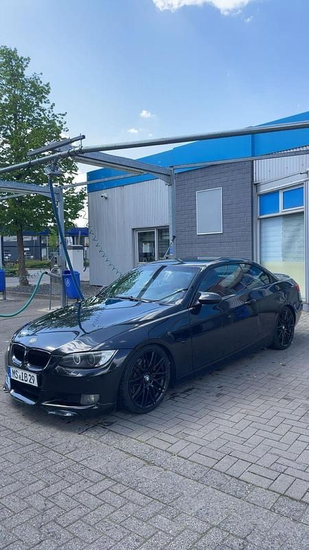 Schwarz Gebraucht 2007 BMW 325 Cabriolet M Performance Cabrio | 12.500 € - Bild 1/4