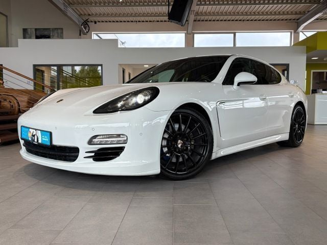 Weiß Gebraucht 2013 Porsche Panamera Platinum Edition Limousine | 24.995 € (Superpreis) - Bild 1/4