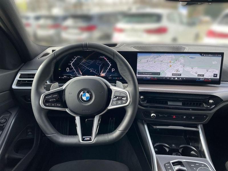 Gebraucht BMW 320 Shadowline 184 PS (135 kW) 2024 Weiß Kombi