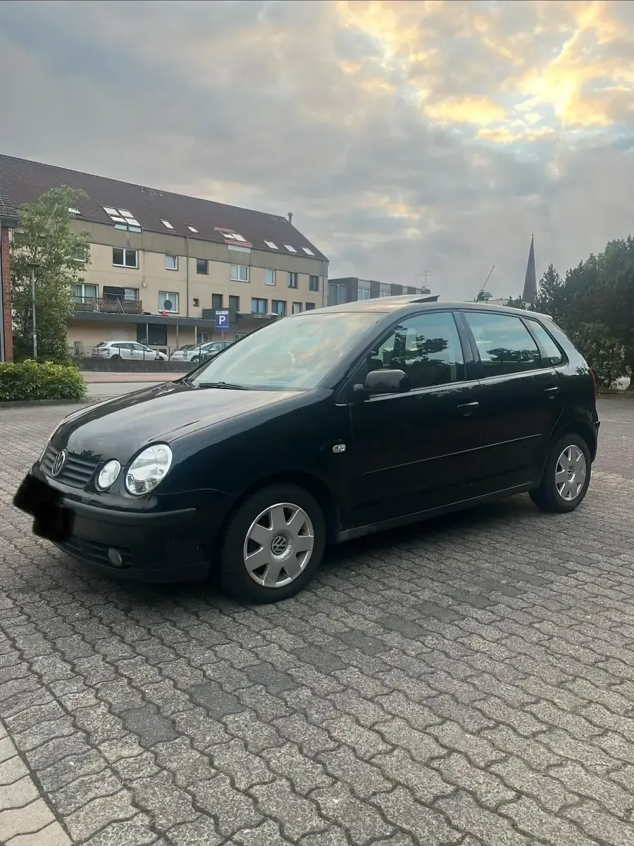 Gebraucht VW Polo 75 PS (55 kW) 2002 Schwarz Limousine
