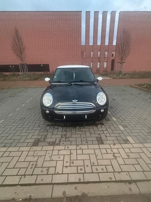 Schwarz Gebraucht 2009 Mini Cooper Kleinwagen | 3.300 € (Superpreis) - Bild 1/4