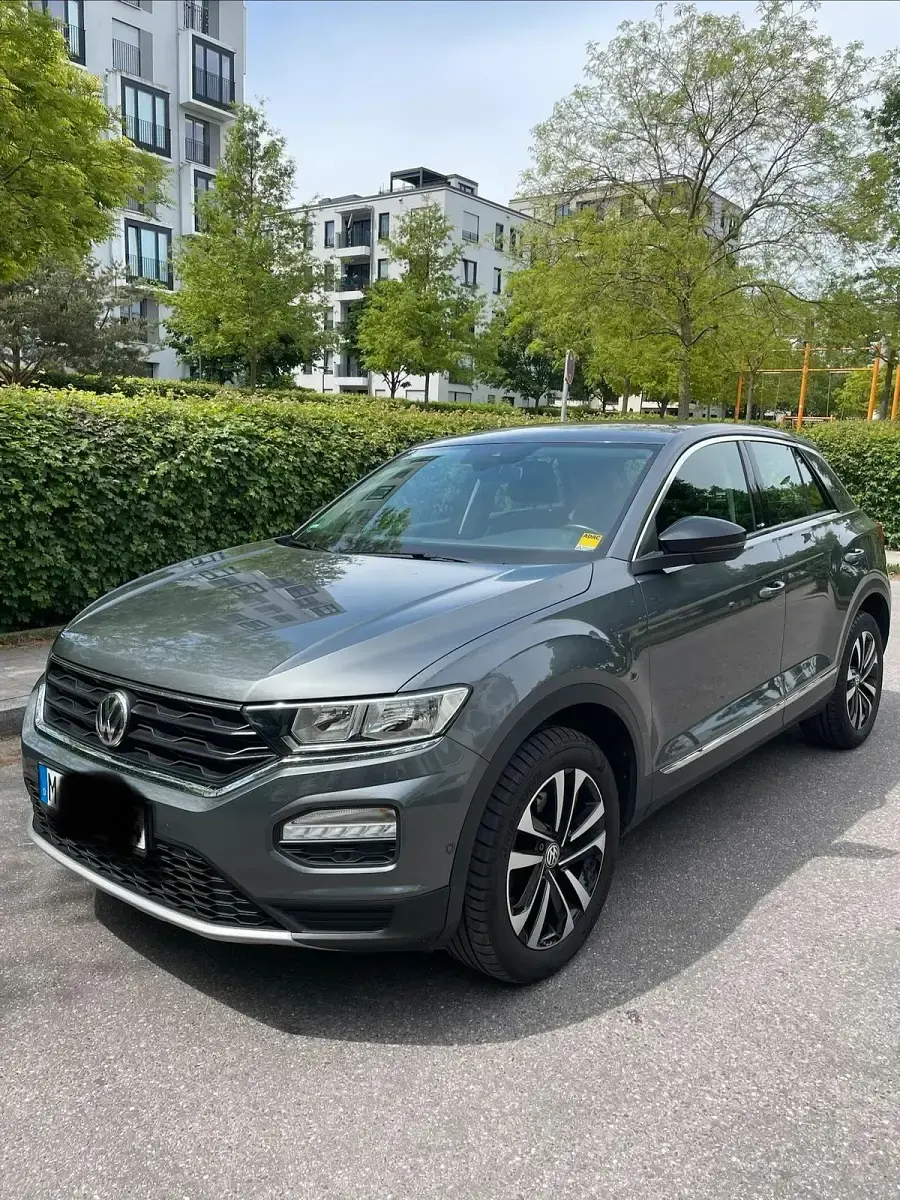 Gebraucht VW T-Roc 150 PS (110 kW) 2020 Grau SUV