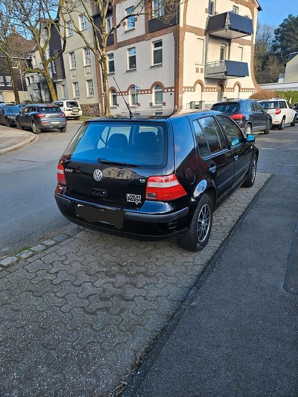 Gebraucht VW Golf IV 75 PS (55 kW) 2003 Schwarz Kleinwagen