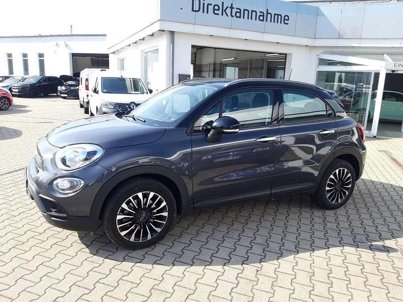 Grau Gebraucht 2023 Fiat 500X Cross SUV | 23.665 € (Guter Preis) - Bild 1/4