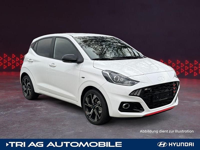 Atlas white / sol Gebraucht 2024 Hyundai i10 N Line Kleinwagen | 18.250 € (Fairer Preis) - Bild 1/4