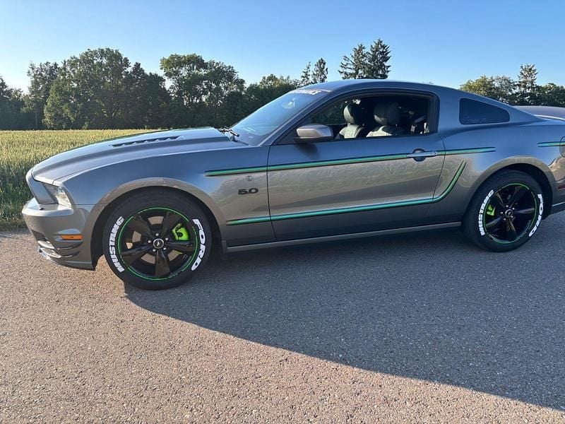 Gebraucht Ford Mustang 426 PS (313 kW) 2014 Grau Coupé