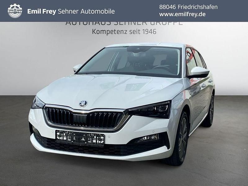 Weiß Gebraucht 2022 Skoda Scala Ambition Kleinwagen | 19.790 € (Fairer Preis) - Bild 1/4