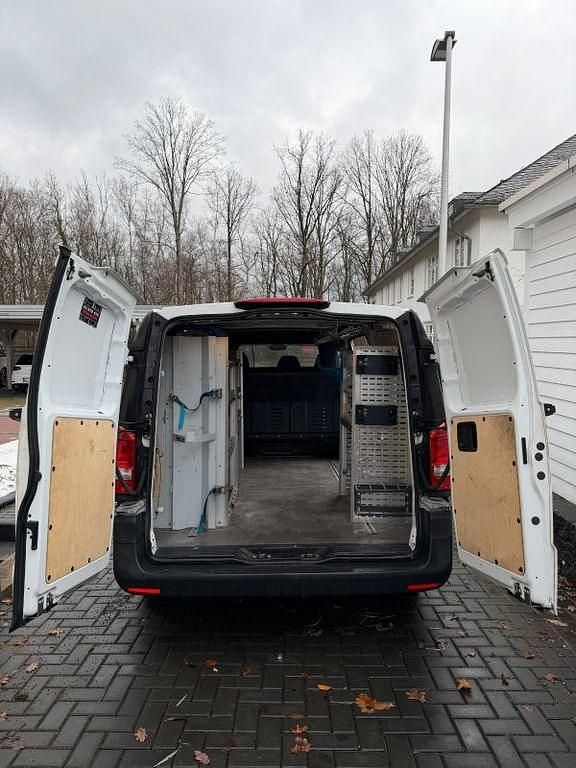 Gebraucht Mercedes Vito 163 PS (119 kW) 2019 Weiß Van